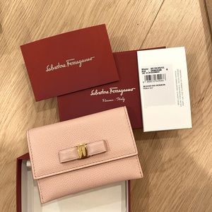 Ferragamo pink card holder